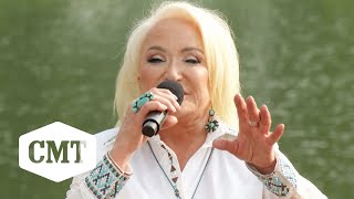 Tanya Tucker Performs quotDelta Dawn”  CMT Summer Sessions [upl. by Marucci]