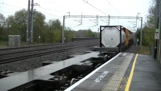 Class 86s HornsABlast Through Tamworth 29102014 [upl. by Etteyniv895]