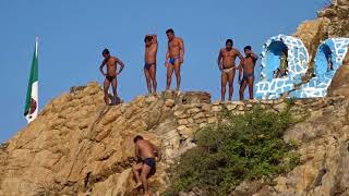 Cliff Divers Acapulco Mexico Shore Excursion  La Quebrada Acapulco Cliff Divers [upl. by Hafinah44]