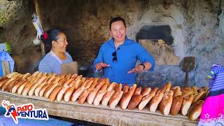 Mira como hornean empañadas en un horno de peña  UN SABOR UNICO [upl. by Nodyroc]