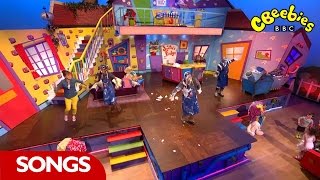 Justins House Wibble Wobble Song  CBeebies [upl. by Chaffinch]