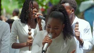 Liliane Mwimpe dans Puekalelu version 2 live recording [upl. by Wind]