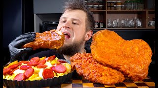 ОГРОМНЫЕ НАГГЕТСЫ КАРТОШКА ФРИ С СЫРОМ И КОЛБАСОЙ ASMR MUKBANG АСМР МУКБАНГ 먹방 大食い たべる 谢尔盖 [upl. by Anala342]