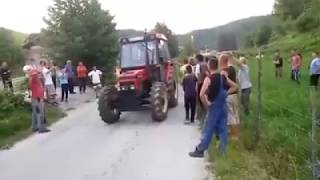 Zetor 6340 vs Landini 7880 4x4 [upl. by Rednave]