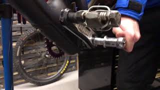 Hopetech crank removal RAW style [upl. by Aspia]