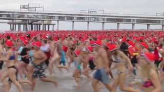 Nieuwjaarsduik 2014 Scheveningen [upl. by Rebm143]