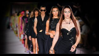 Versace Spring Summer 2022  Fashion Show [upl. by Annid601]